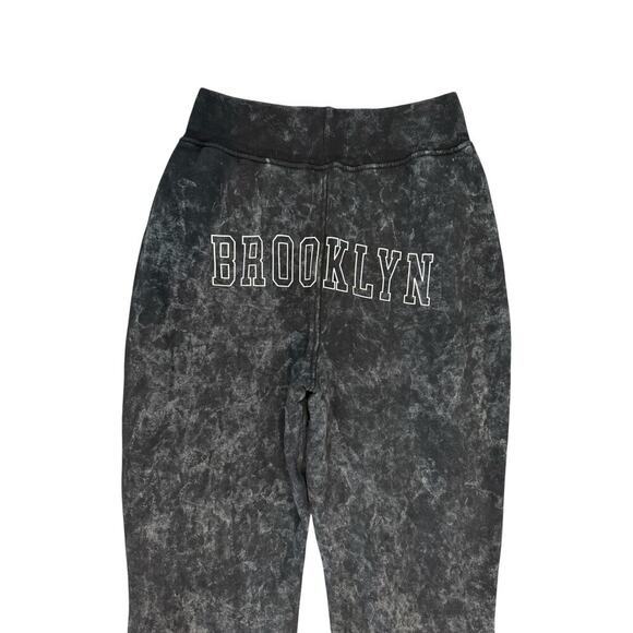 NWT Fashion Nova Brooklyn Washed Sweatpants Black Acid Wash Flare Leg Medium - Picture 6 of 9